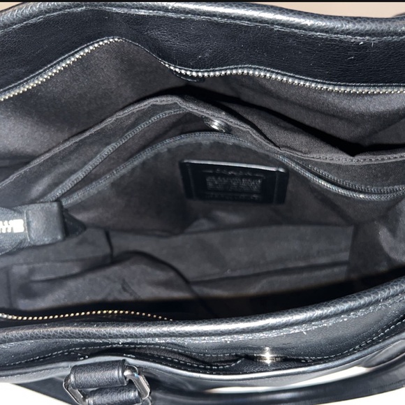 Coach messenger bag. - Picture 2 of 2